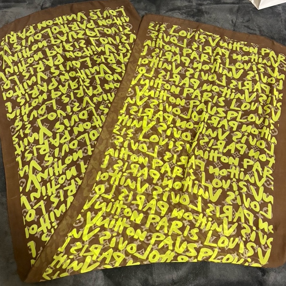 Louis Vuitton Stephen Sprouse Graffiti Scarf